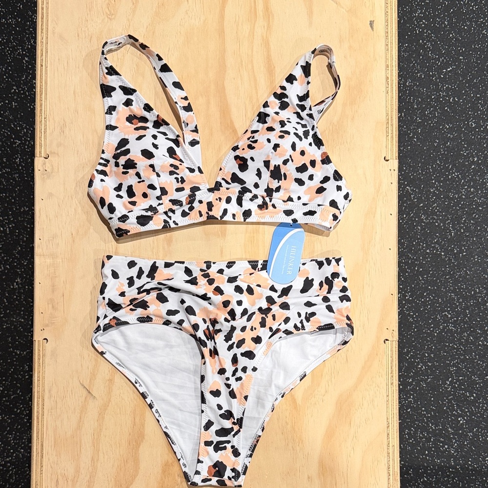 Stylish Leopard Print Bikini Set